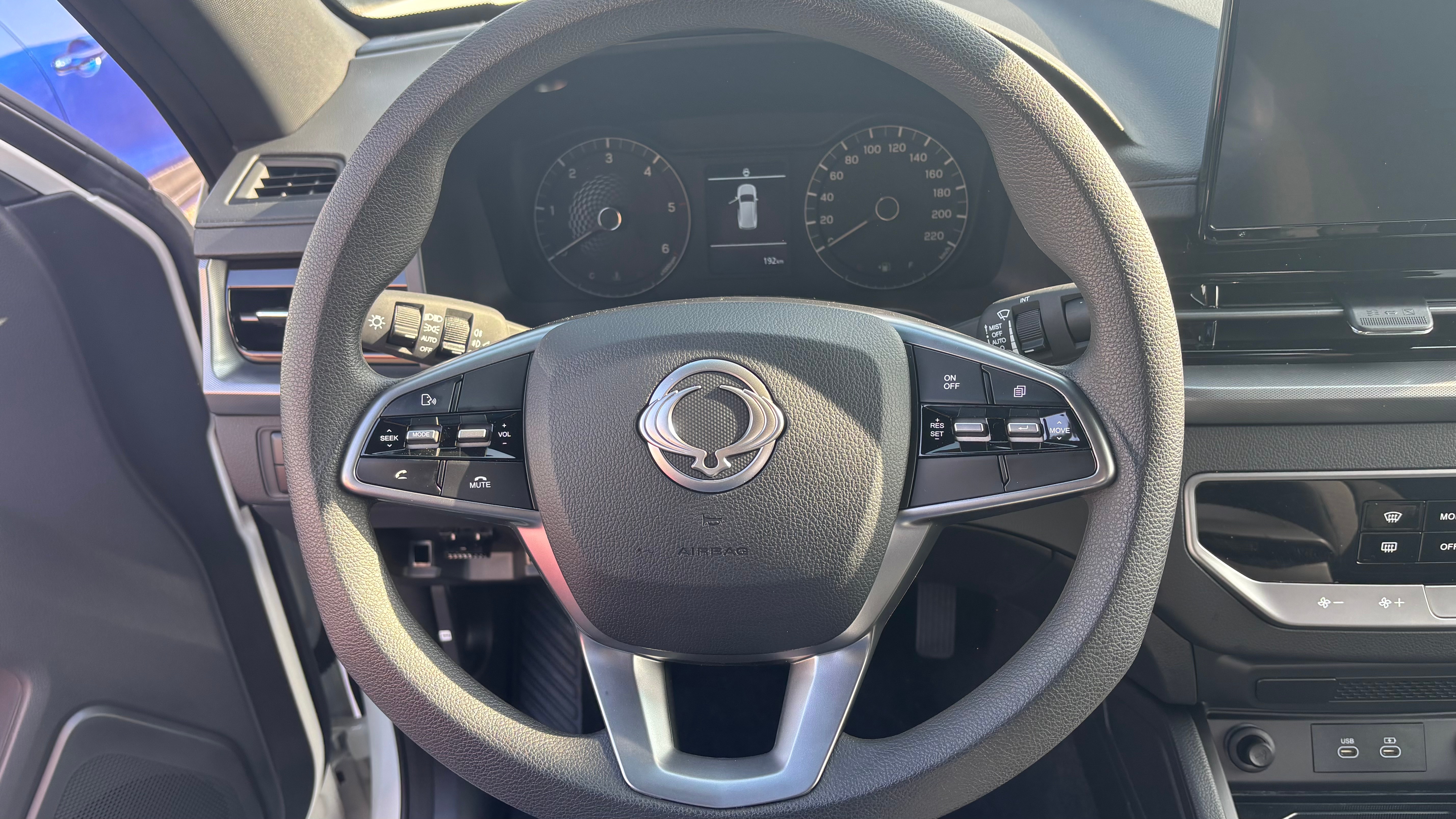 
								KGM REXTON SPORTS XL 2.2L 4WD DOUBLE CAB WORK full									