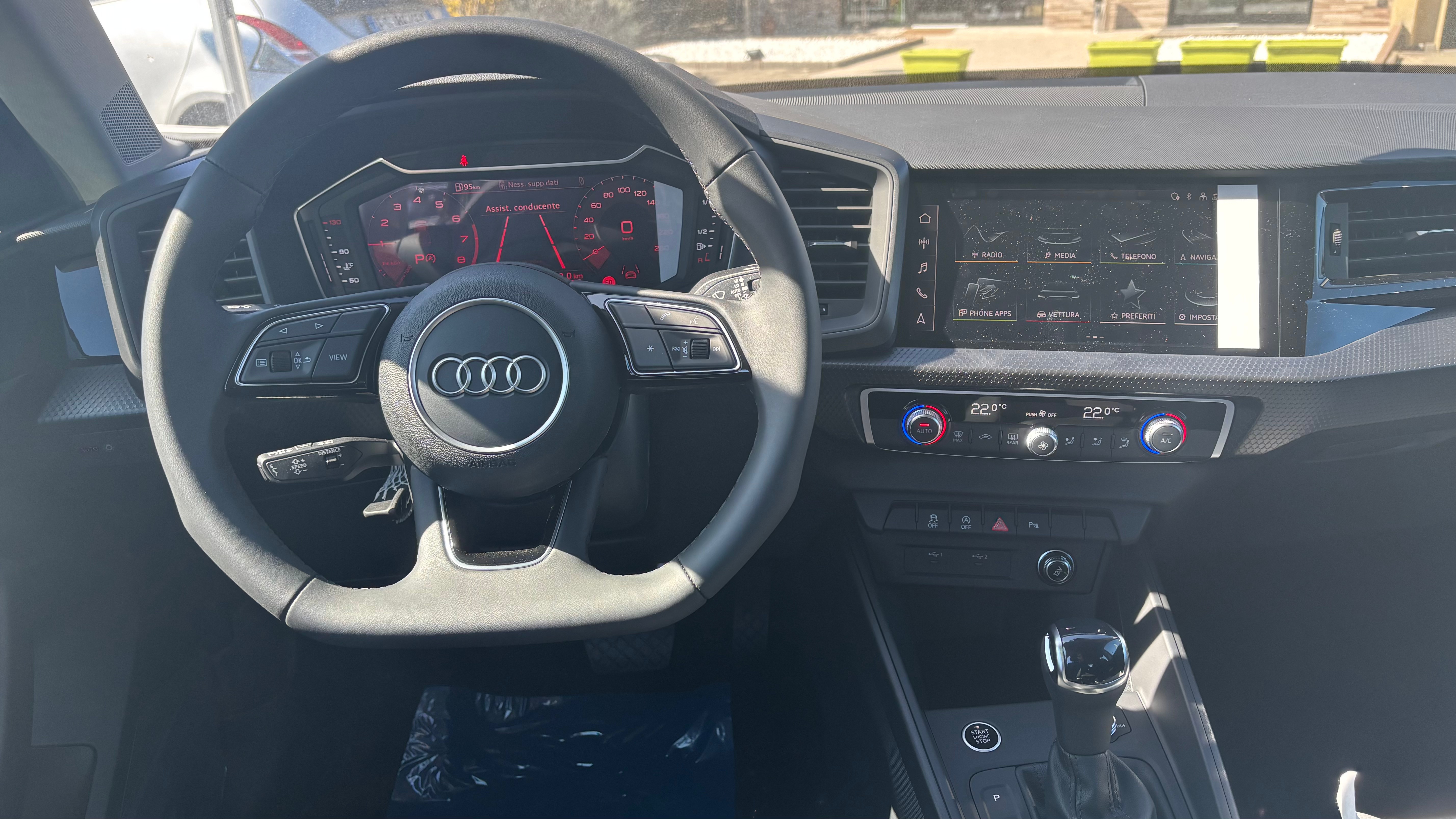 
								AUDI A1 SPORTBACK BUSINESS 30 TFSI 116 CV S TRONIC full									