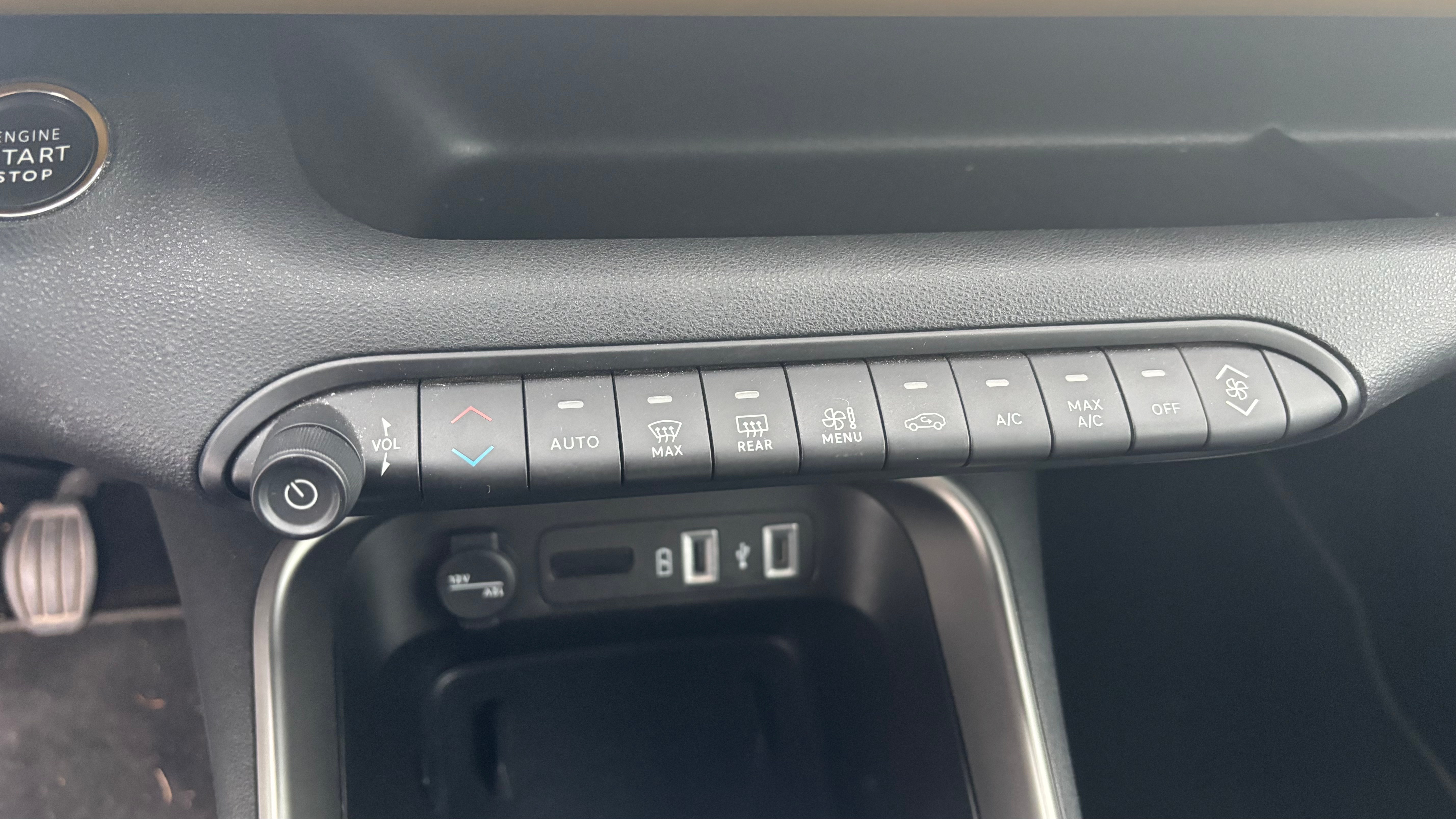 
								JEEP AVENGER SUMMIT 1.2 100 CV full									