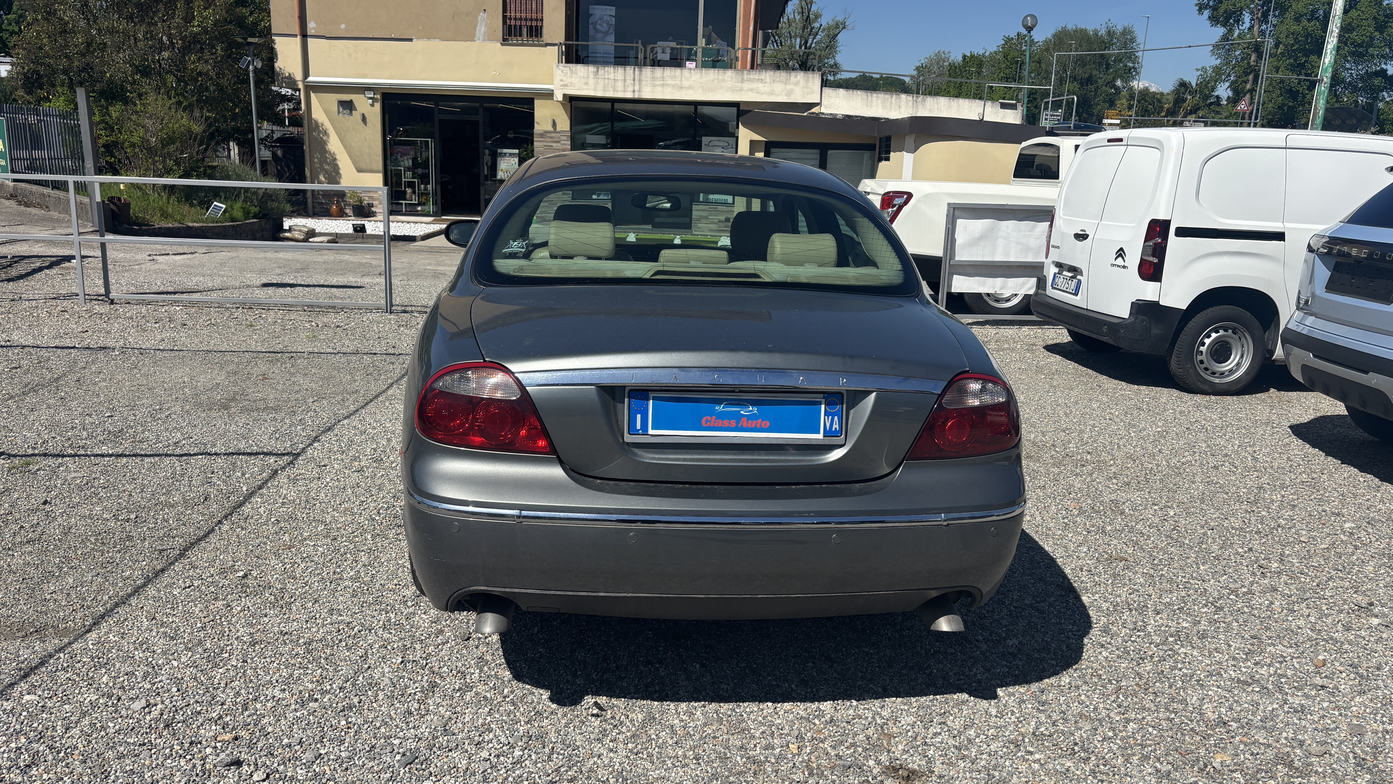
								JAGUAR S-TYPE 2.7D EXECUTIVE DIESEL V6 full									